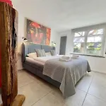 Natur-ferien-haus, Klein Rosenburg, Design-ferienhaus An Der Burg, Wallbox, 100mbit Wlan & Zaun * Gross Rosenburg
